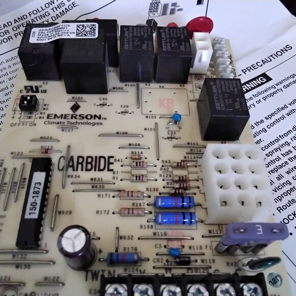 PCBBF112S UPGRADEDREPLACEMENT FOR FURNACECONTROL CIRCUIT BOARDPCBBF112S - Picture 1 of 8